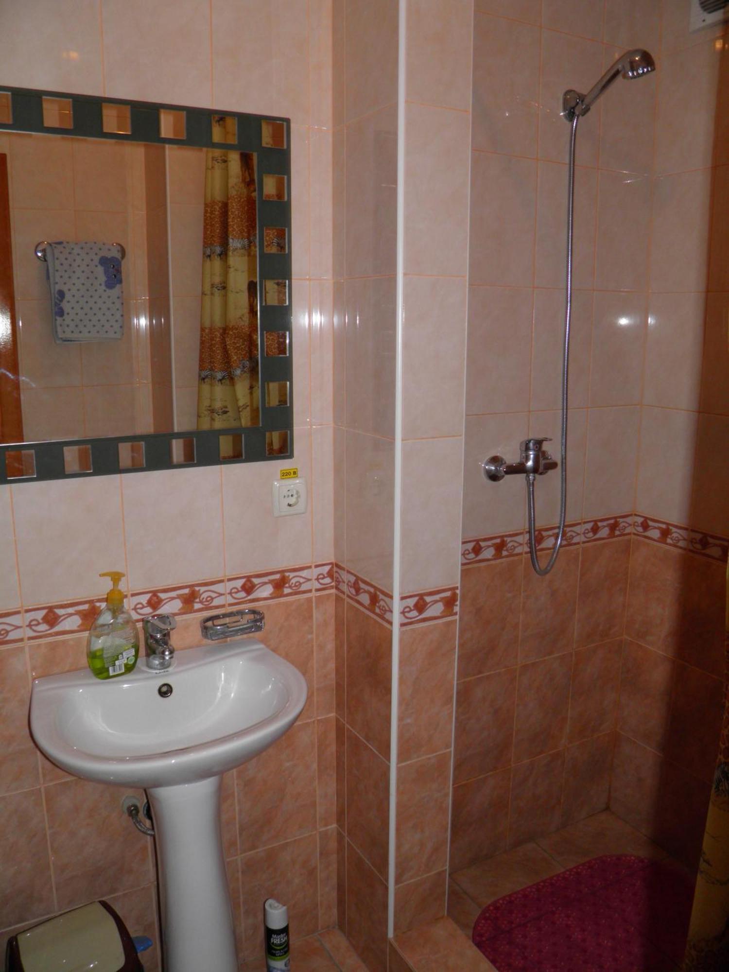Atrium Hotel Melitopolʼ Zewnętrze zdjęcie